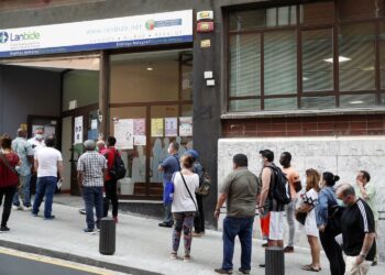 The Government Has approved an extraordinary subsidy for 250k unemployed who lost their aid in the state of alarm