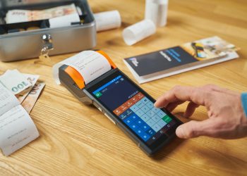 Thousands of Businesses Could Fail as Increased Interest Rates Put Pressure on Cash Flows