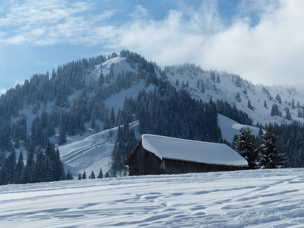 It’s Beginning to Look a Lot Like… Winter: Seasonal Mini Breaks in the UK