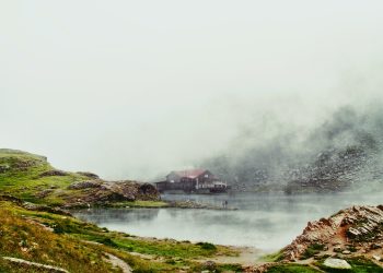 Mythbusting: How to Protect your Home When Gearing up for Bad Weather